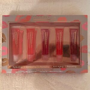 Manna Kadar Hydrating Lip Gloss Collection - Red and Pink Shades